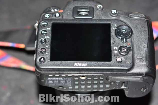 Nikon D 7100